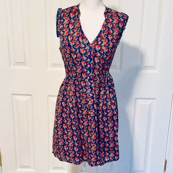 BeBop Dresses & Skirts - 🌹 Spring Rose Mini-Dress